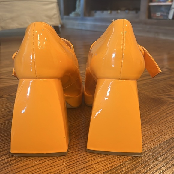 Circus by Sam Edelman Kiera Mary Jane Pumps - Chunky Platform, Orange, Size 10 - Picture 3 of 6